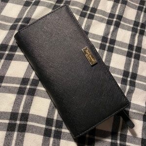 Kate spade Cameron bi fold wallet in black